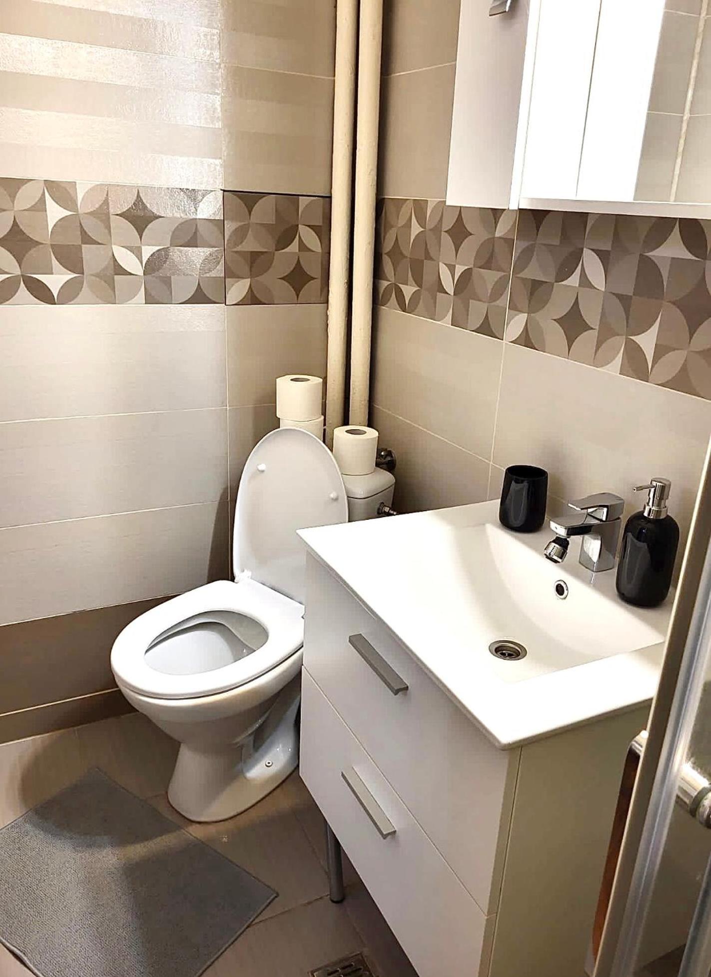 Central Park Hollywood Apartment Bucarest Extérieur photo